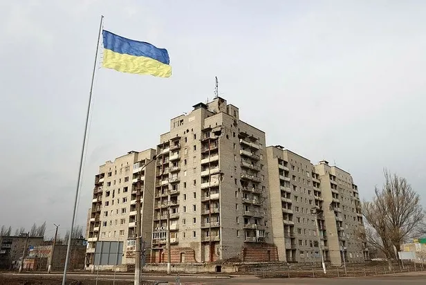 donbasta-ateskes-70-kez-ihlal-edildi-iki-ukrayna-askeri-oldu-dordu-yaralandi-1645292098901.jpeg Donbas'ta ateşkes 70 kez ihlal edildi! İki Ukrayna askeri öldü, dördü yaralandı-2