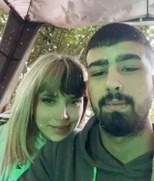 oyuncu-can-topcu-kimdir-kac-yasinda-nereli-fenomen-basak-ermise-tayt-nedeniyle-saldiran-can-topcu-kim-1623085830368.jpg Oyuncu Can Topçu kimdir, kaç yaşında, nereli? Fenomen Başak Ermiş'e "tayt" nedeniyle saldıran Can Topçu kim?-3