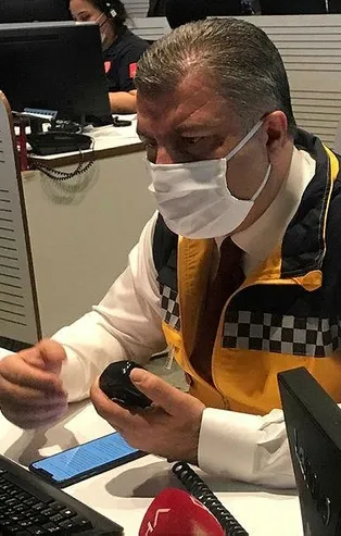 Son dakika: Sağlık Bakanı Fahrettin Koca telsiz sisteminden 112 ekiplerine hitap etti