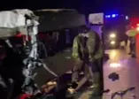 Son dakika: Balıkesir’in Bandırma ilçesinde korkunç kaza! Minibüs ile TIR çarpıştı: 3 ölü, 9 yaralı