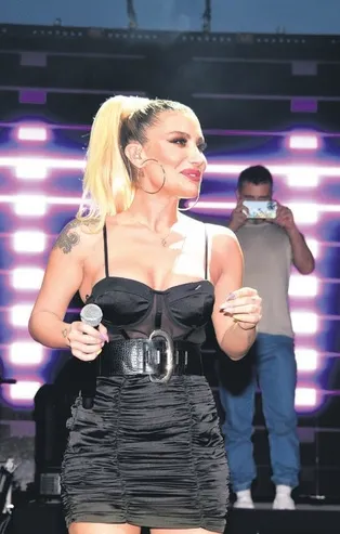 Kendisine ihanet eden Cem Belevi'ye 'çeyrek popçu' diyen İrem Derici'den yeni yakıştırma! "Bir kişinin iblisliğini..."