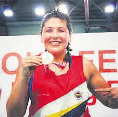 a-milli-kadin-voleybol-takimi-2022-dunya-sampiyonasinda-ilk-macina-bugun-tayland-karsisinda-cikacak-l-spor-hab-1663971756919.jpeg A Milli Kadın Voleybol Takımı, 2022 Dünya Şampiyonası'nda ilk maçına bugün Tayland karşısında çıkacak l Spor haberleri...-14