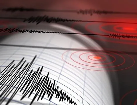 Son dakika! Ege’de korkutan deprem