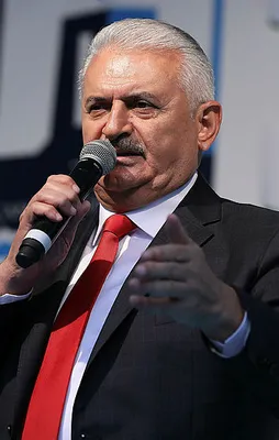 Başbakan'dan MTV ve TEOG açıklaması!