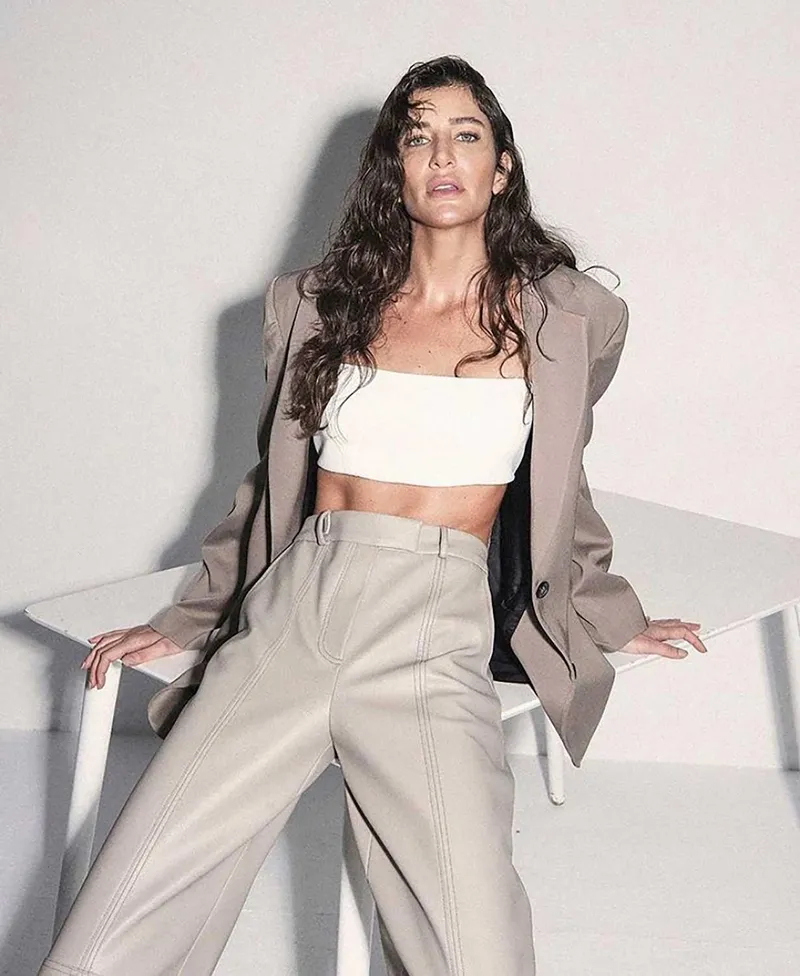 Berrak Tüzünataç (Takvim.com.tr)