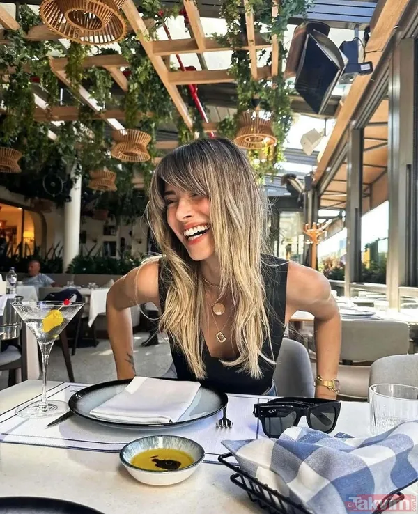 O artık sarışın! Deniz Baysal Yurtcu imaj değiştirdi! Son halini gören inanamadı: “Harika görünüyor!” - 20