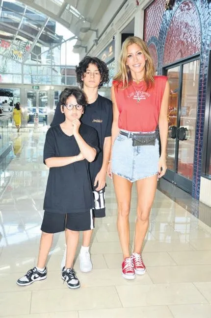 ask-bacayi-sardi-nail-gonenli-ile-bir-dargin-bir-barisik-ask-yuruten-cagla-sikelden-ucuncu-cocuga-yesil-isik-1689709669817.jpeg Aşk bacayı sardı! Nail Gönenli ile bir dargın bir barışık aşk yürüten Çağla Şıkel'den üçüncü çocuğa yeşil ışık...-4