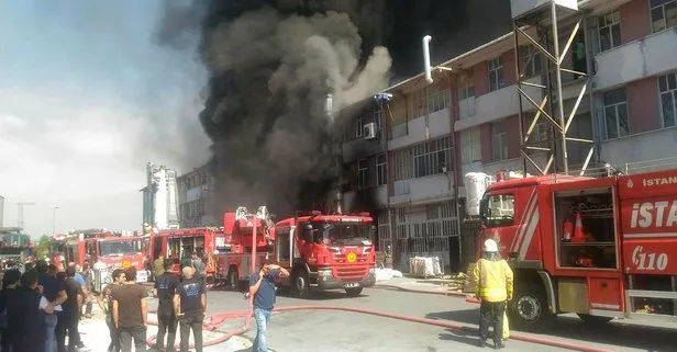 Son dakika: İstanbul İkitelli’de fabrika yangını! Ekipler müdahale ediyor