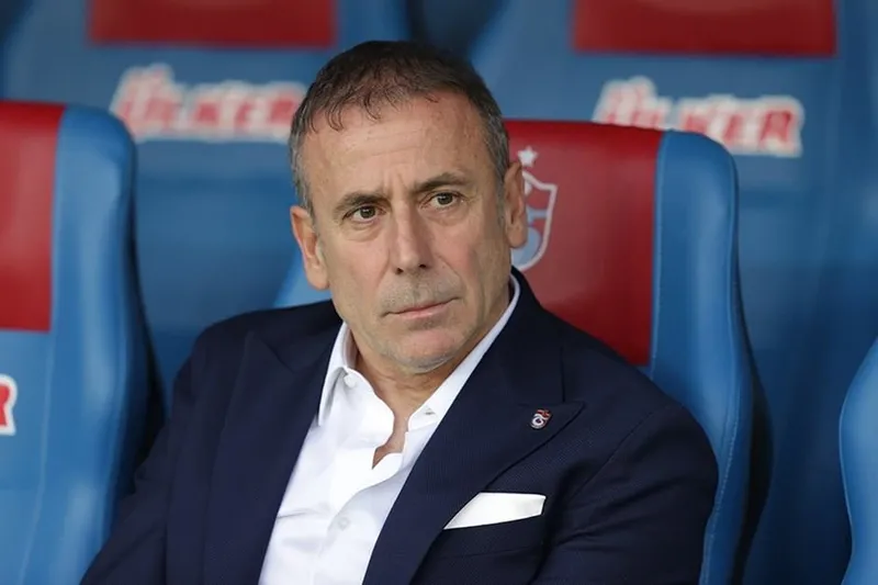 trabzonspor-gozunu-ziraat-turkiye-kupasina-dikti-abdullah-avcidan-beklenmedik-degisiklik-mendy-trezeguet-ve-vi-1714953958822.jpeg