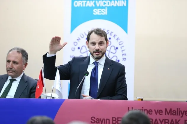 Bakan Albayrak STK temsilcileri ile buluştu
