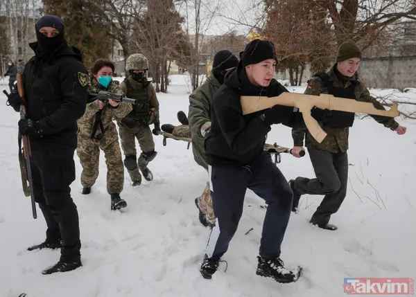 SON DAKİKA: Rusya Ukrayna son durum | Ukrayna sivilleri böyle eğitiyor - 43