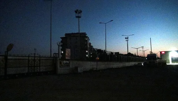 teror-orgutu-pkkdan-alcak-saldiri-oncupinari-roketlerle-hedef-aldilar-aninda-karsilik-1674245819687.jpeg Terör örgütü PKK'dan alçak saldırı! Öncüpınar'ı roketlerle hedef aldılar... Anında karşılık!-3