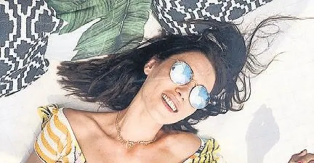 Cansu Dere Bozburun’da aşka geldi