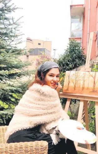 Oyuncu Güzide Çiğdem Akın da resim akımına uydu