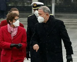 Alman bakandan Türk düşmanlarını rahatsız edecek söz