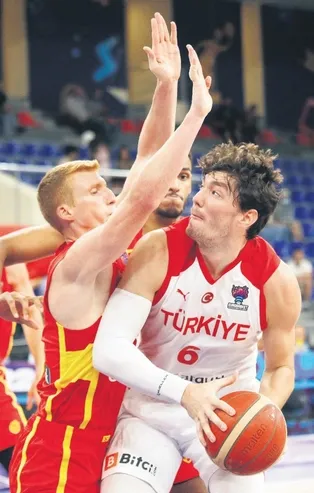 Grubu 2. sırada tamamlayan 12 Dev Adam son 16 turunda Fransa ile eşleşti