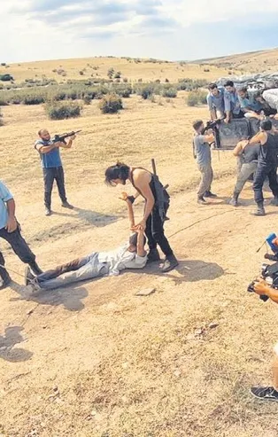 Azerbaycanlı yönetmen Rec Ravan "Kıyamet Deneyi: Aporia" adlı film ile ezberleri bozacak