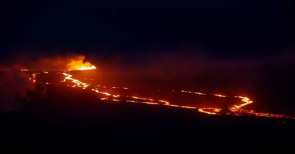 38 yıl sonra ilk kez oldu! Dünyanın en büyük yanardağı Mauna Loa yeniden faaliyette! Yetkililerden korkunç uyarı: En kötüsüne...