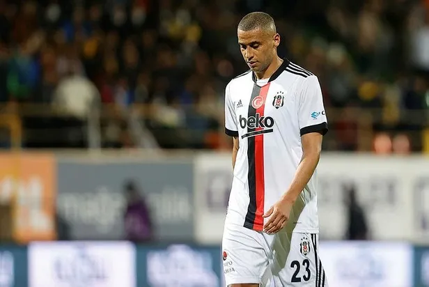 besiktasta-atiba-ile-welinton-galatasaray-derbisinde-yer-almayacak-1646783712597.jpeg Beşiktaş'ta Atiba ile Welinton Galatasaray derbisinde yer almayacak!-2