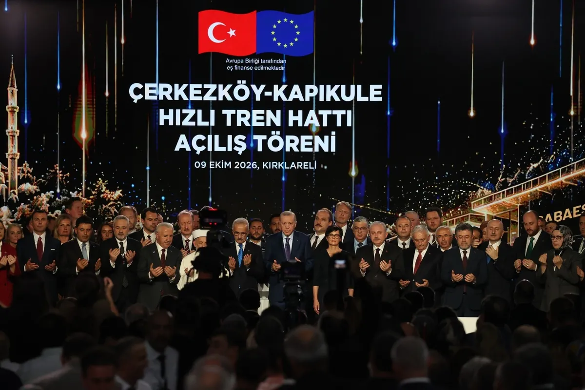 baskan-erdogandan-fon-iddialari-uzerinden-muhalefete-tepki-fetocu-alcaklardan-ogrendikleri-taktiklerle-bize-sa-1791550691627.jpeg Başkan Erdoğan'dan fon iddiaları üzerinden muhalefete tepki: FETÖ'cü alçaklardan öğrendikleri taktiklerle bize saldırıyorlar-3