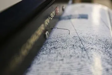 Endonezya’da 7,1 büyüklüğünde deprem!