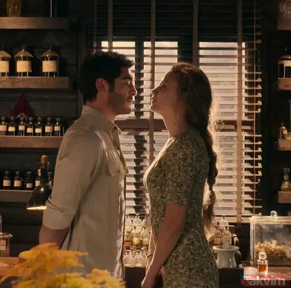 Serenay Sarıkaya Ve Burak Deniz'in Başrollerini Paylaştığı Dizide Başlıca Rolleri Mustafa Uğurlu, Mahir Günşiray, Mert Ramazan Demir, Ebru Özkan, Hakan Karahan,...