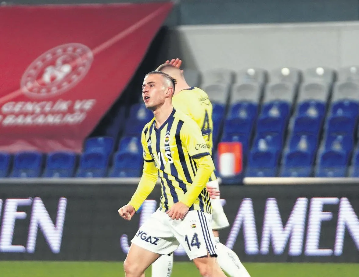 Pelkas 11’e geri dönüyor