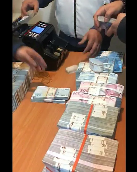 baskentte-yasa-disi-bahis-operasyonu-31-kisi-gozaltina-alindi-1607675301993.jpg Başkent'te 'yasa dışı bahis' operasyonu! 31 kişi gözaltına alındı-1