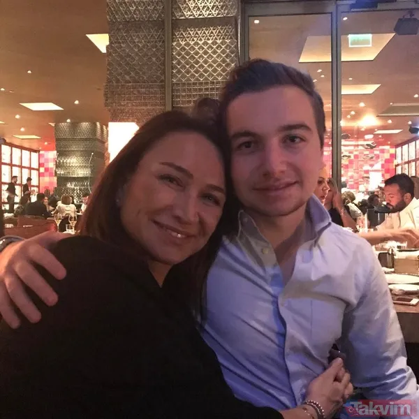 2 çocuk annesi Esra Erol’un ilk göz ağrısı koca delikanlı oldu! “İyi ki senin annen benim” deyip paylaştı! İlk yorum Çağla Şıkel’den... - 20