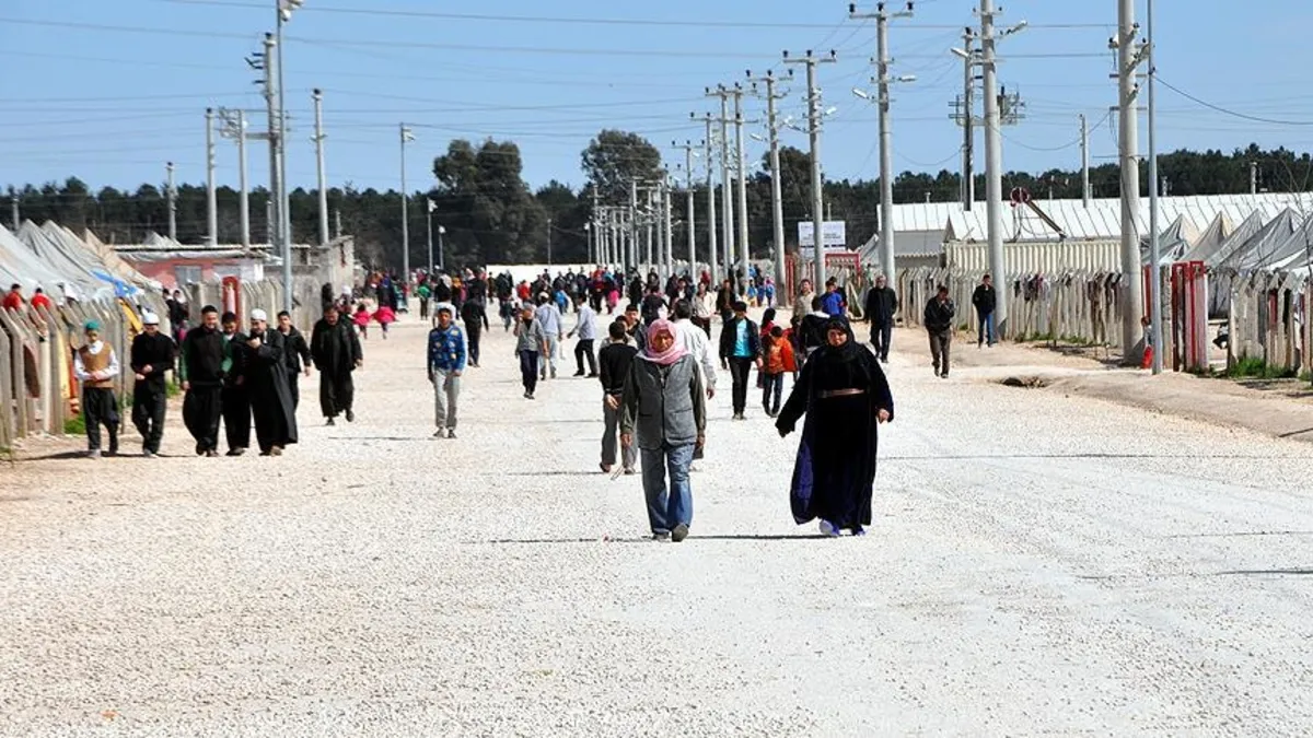 Türkiye'de kaç Suriyeli var? İçişleri Bakanı Ali Yerlikaya son rakamı açıkladı