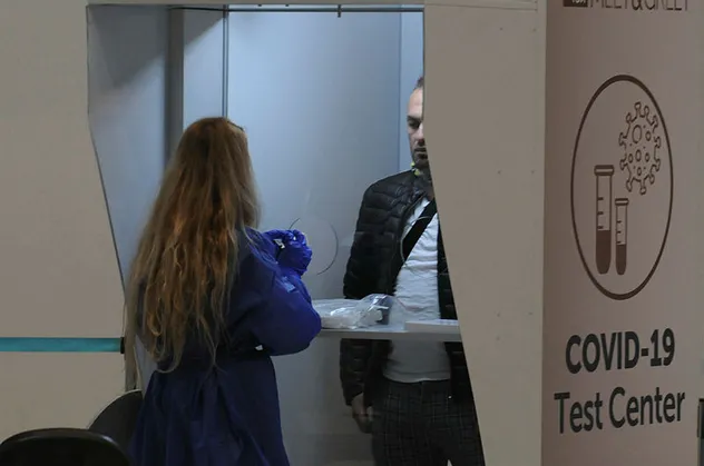 İstanbul Havalimanı'nda büyük hizmet! 105 günde 142 bin yolcuya test