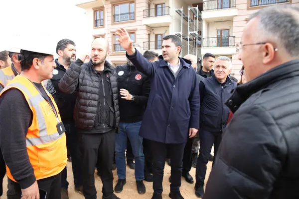 kentsel-donusum-degil-kentsel-devrim-depremzedelere-konut-mujdesi-8-ayda-tamamlayacagiz-1679725782681.jpg Kentsel dönüşüm değil kentsel devrim! Depremzedelere konut müjdesi: 8 ayda tamamlayacağız-4