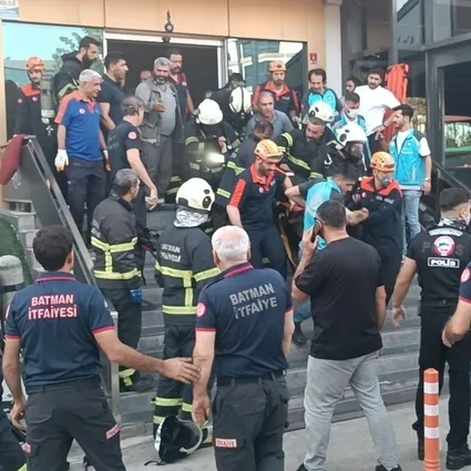 Batman’da spor salonunda yangın: 3 kişi öldü