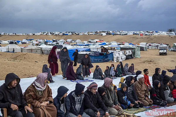 Gazze’de buruk bayram! Refah, Deyr El Balah, Cibaliye… Filistinliler bombardıman altında bayramı kutluyor - 14