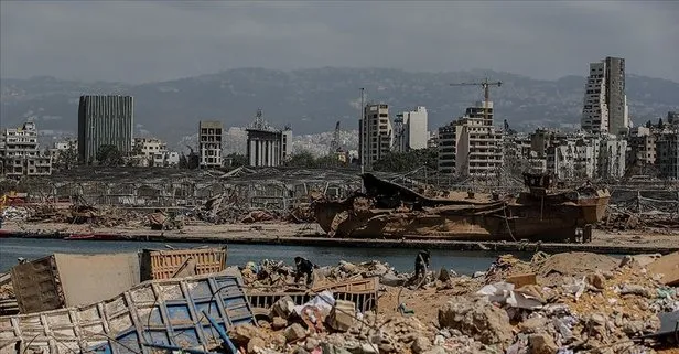 Son dakika: Beyrut’ta 15 gün olağanüstü hal ilan edildi