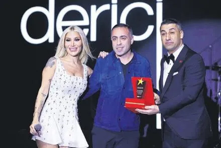 Badireleri atlattım