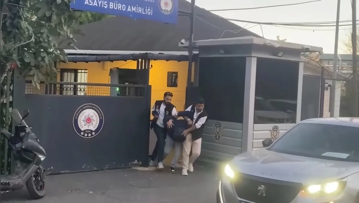 1789023786762.jpeg Ortaköy'de havaya ateş açarak paniğe neden olan şüpheli günler sonra motosiklet üzerinde yakalandı-6