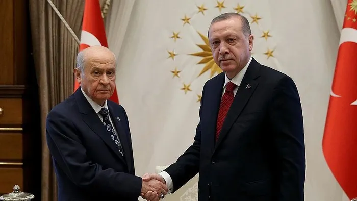 mhp-genel-baskani-devlet-bahceli-baskan-recep-tayyip-erdogan-aciklamasi-aramiza-kimse-giremez-1700621666206.jpeg