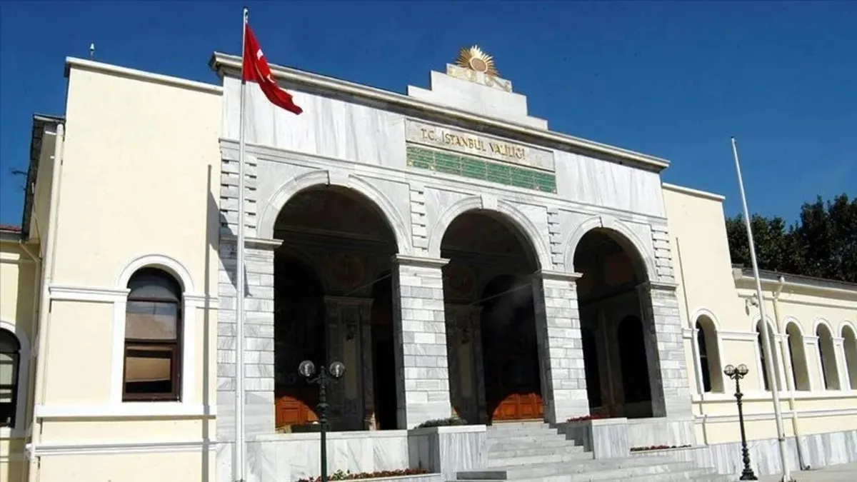 İstanbul Valiliği'nden okullarda mescit kararı: 39 ilçeye resmi yazı gönderildi