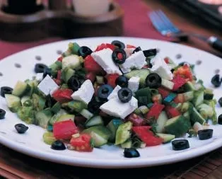 Bahçe Salatası Tarifi