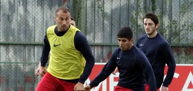 Kartal’ın Cenk Tosun harekatı