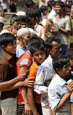 "Arakanlı Müslümanlara uygulanan şiddet tahminlerin ötesinde"