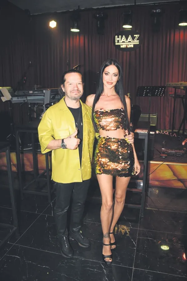 ozgur-kiz-berrak-berrak-tuzunatactan-marka-icin-cektirdigi-iddiali-pozlar-1682712939020.jpeg Özgür kız 'Berrak': Güzel oyuncu Berrak Tüzünataç'tan marka için çektirdiği iddialı pozlar!-10