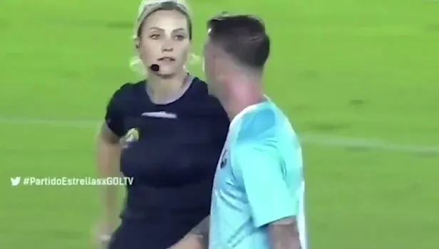 Brezilyalı hakem Fernanda Colombo’dan sosyal medyayı sallayan hareket