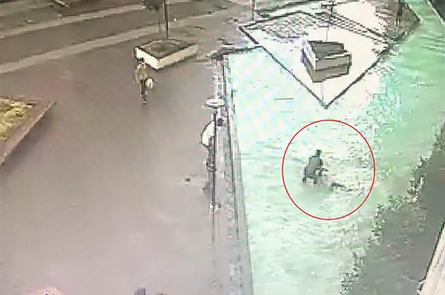11'inci kattan havuza çakıldı! İstanbul'da feci olay