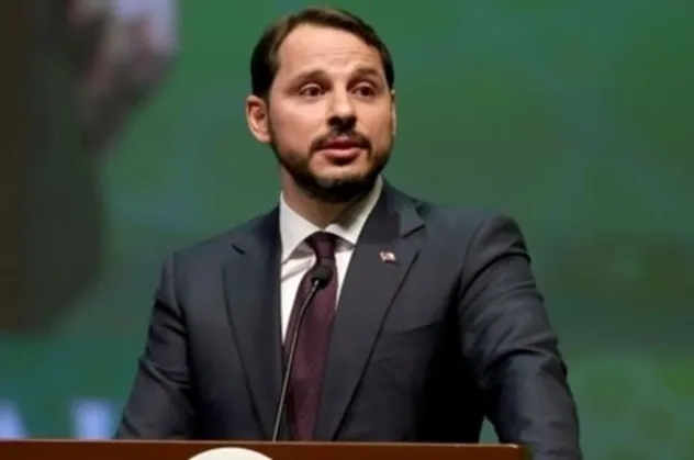 Bakan Albayrak'tan Fuat Sezgin için başsağlığı mesajı