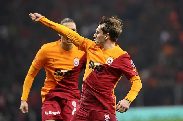 Kerem Aktürkoğlu Beşiktaş önünde iki kez sahne aldı!  Gollerden sonra ‘Harry Potter’ sevincini yaptı