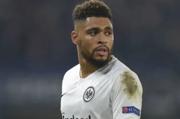 Fener'de Simon Falette kumarı! Stoper ve sol bek oynayabiliyor ama maç eksiği çok fazla