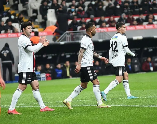 Beşiktaş sadece 5 yerli futbolcusundan gol katkısı alabildi! Rakamlar çok çarpıcı-4