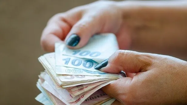 2021-eyt-duzenlemesi-son-dakika-cikacak-mi-emeklilikte-yasa-takilanlari-umutlandiran-gelisme-1619182341460.jpg 2021 EYT düzenlemesi son dakika çıkacak mı? Emeklilikte yaşa takılanları umutlandıran gelişme yaşandı-6